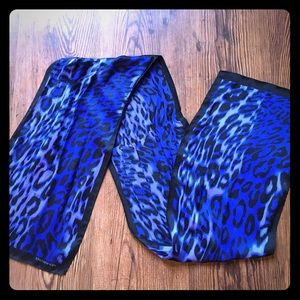 🌻 5/$25 Jones New York Silk Scarf